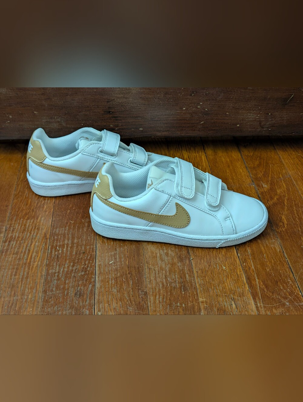 Nike Kids White Sneakers with Gold Swoosh Velcro